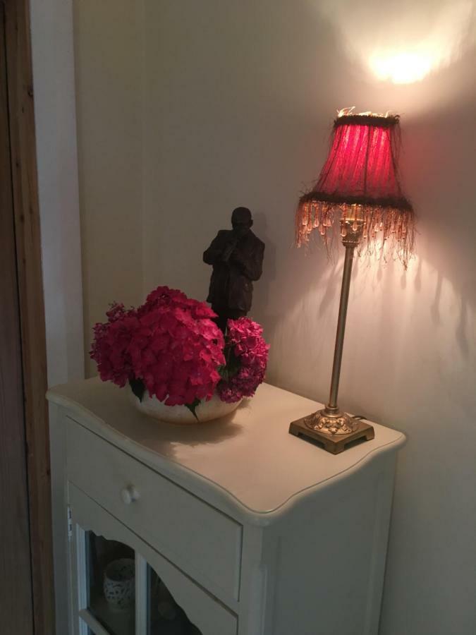 Drumhouse Guesthouse น็อก ภายนอก รูปภาพ